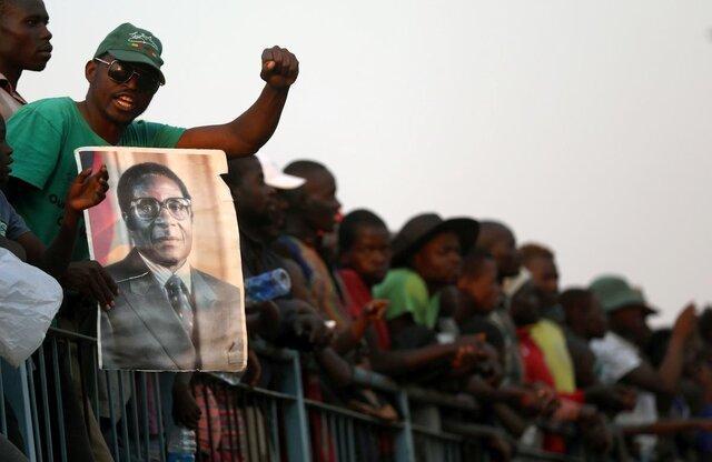 موگابه یکشنبه در آرامگاه قهرمانان ملی دفن می گردد