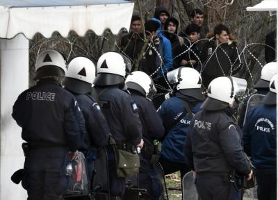 خبرنگاران درگیری پلیس و جزیره نشینان یونان با پناهجویان