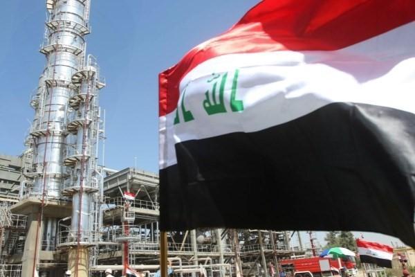 قرارداد بزرگ کاهش تولید به ثبات بازار نفت کمک می کند قرارداد عظیم کاهش فراوری به ثبات بازار نفت یاری می نماید