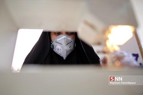 ستاد دانشجویی مبارزه با کرونا در یزد 420 ماسک n95 بدون سوپاپ را به کادر درمان اهدا کرد
